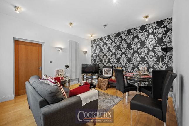 Courtlands House, 202,Flat 3, Court Road, London photo 2