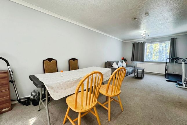 1 Ashtree House,, Elm Road, Buckinghamshire photo 3