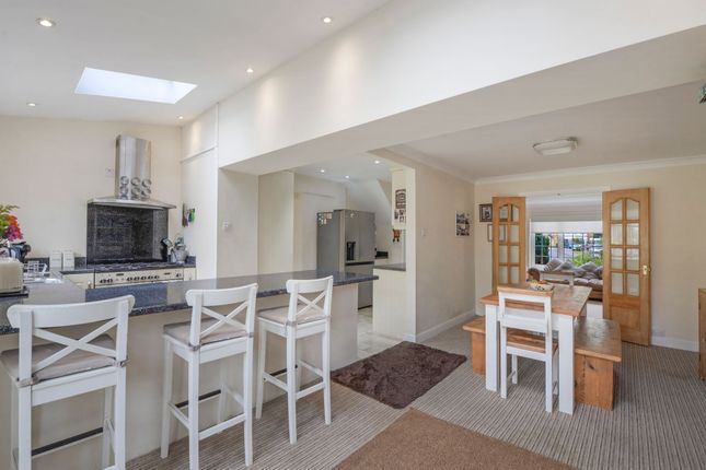49 Willow Lea, Tonbridge photo 4