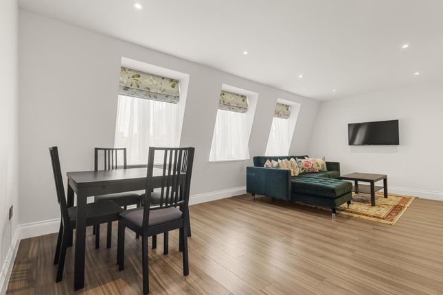 Flat 10,16, Collingham Place, London photo 4