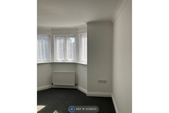 Flat, Adeline Road, Bournemouth photo 5