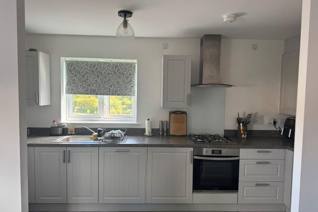 Flat 7, 30, Cornfield Drive, Gravesend photo 2