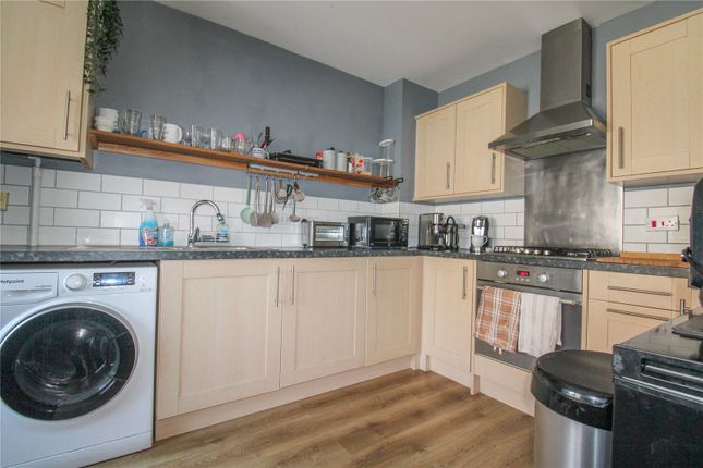 7, Hornbeam Road, Wiltshire photo 3