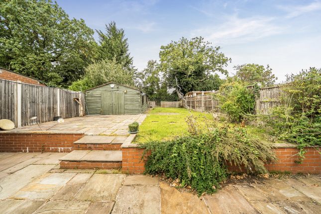 49, Merrills Avenue, Cheshire photo 4