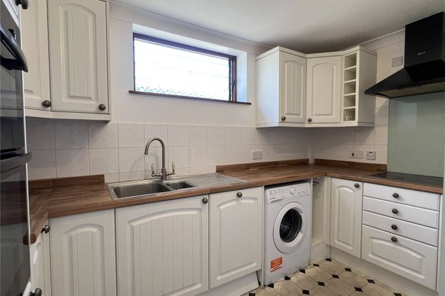 10, Roundhouse Court, Hampshire photo 3