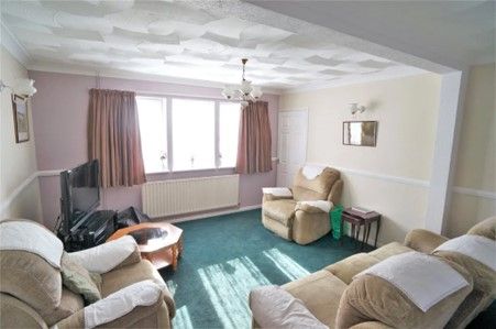 Terraced house to rent in Sycamore Road, Rochester