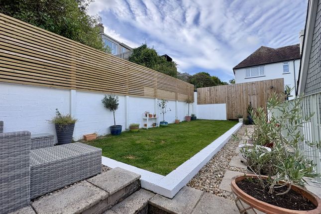 Manderley, Hilly Gardens Road, Torquay photo 2