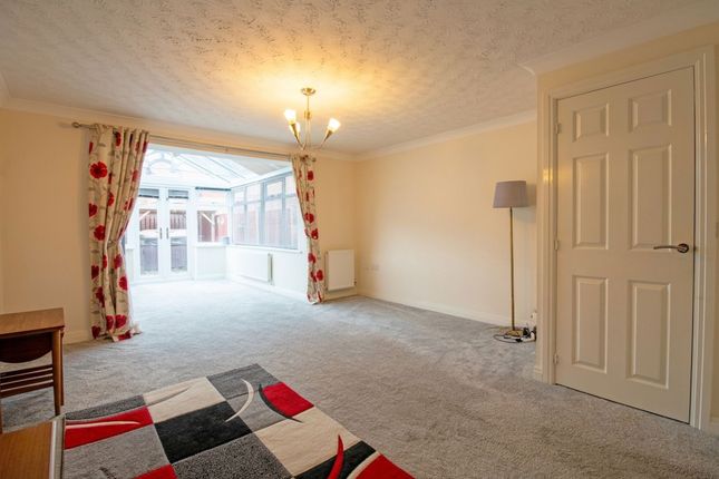 18 Ling Drive, Gainsborough photo 2