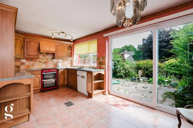 119, Hampton Dene Road, Hereford photo 4