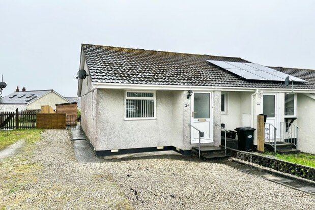 Thumbnail Bungalow to rent in Fortescue Close, St. Austell