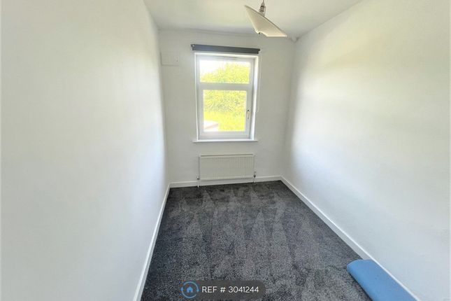 Castle View, Dodworth, Barnsley photo 5