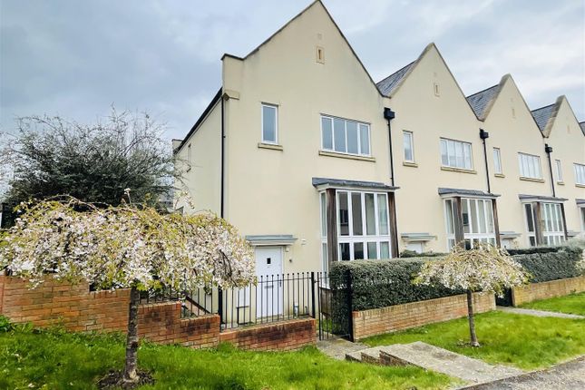End terrace house to rent in Ricardo Drive, Cam, Dursley