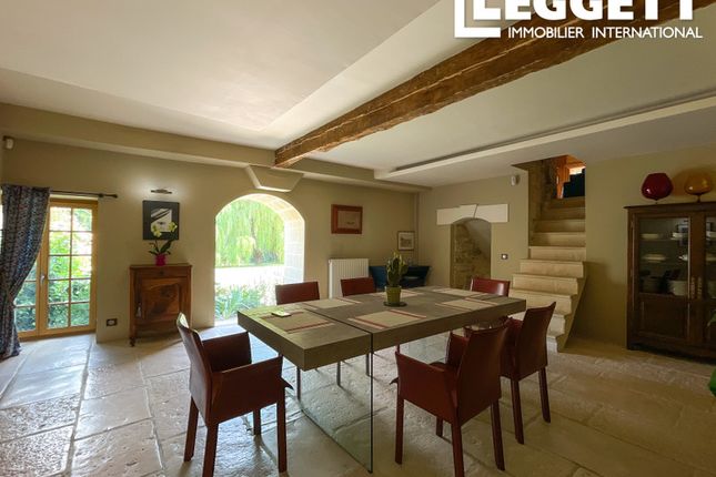 Villa for sale in Rousseloy, Oise, Hauts-De-France