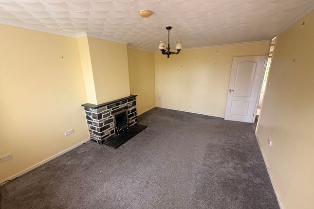36, Pendray Gardens, Liskeard photo 2