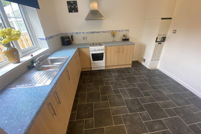 26, Dorchester Court, Whitley Bay photo 3