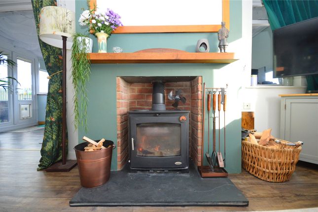 18, Orchard Rise, Taunton photo 4