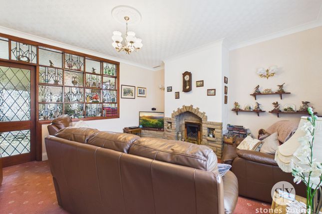 9 Ribble Avenue, Blackburn photo 2