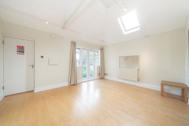 Flat 7, 48, Gainsborough Road, Kew photo 3