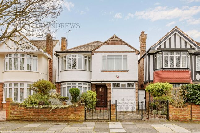 Thumbnail Terraced house for sale in Baronsmede, Ealing
