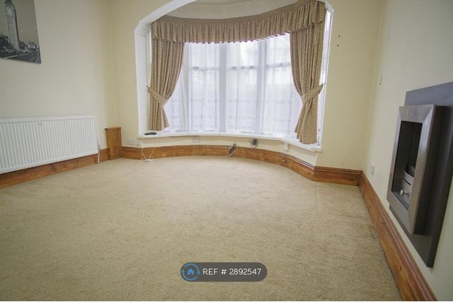 Sherbourne Crescent, Preston photo 5