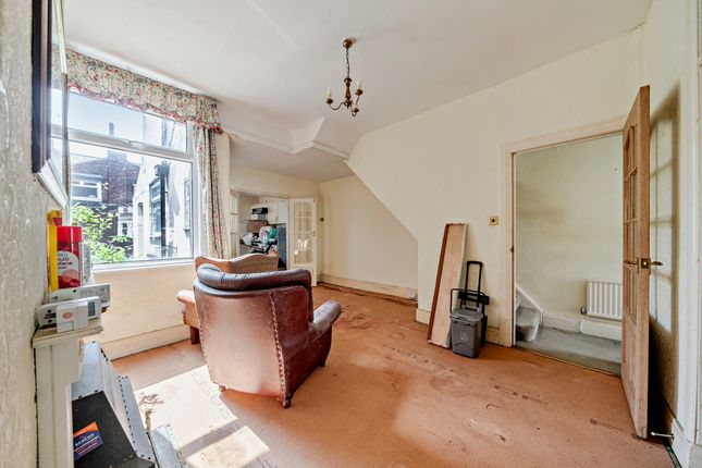 92, Lumley Road, Redcar photo 4