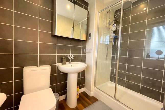 End terrace house for sale in Deane Road, Wilford, Nottingham