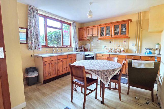 7, Headington Close, Gorleston photo 3