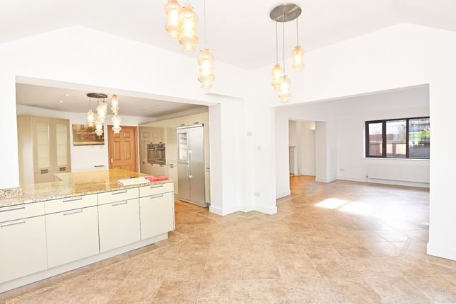 11 Woodlands Road, Harrogate photo 3