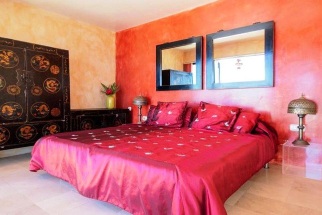 Villa for sale in Quiet Location, Tias, Lanzarote, 35100, Spain