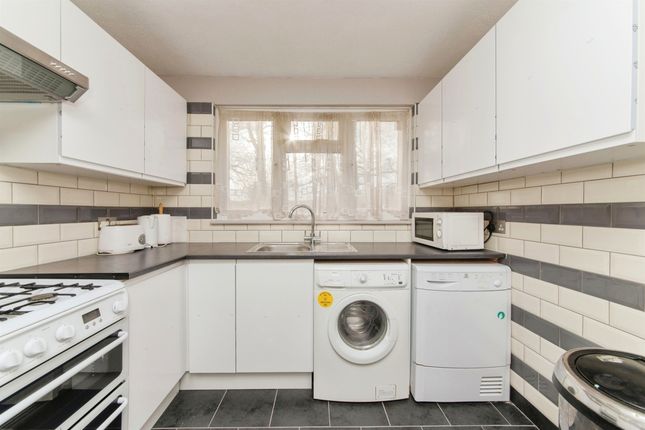 Terraced house for sale in Coates Dell, Watford