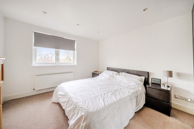 37, Overhill Way, Beckenham photo 3