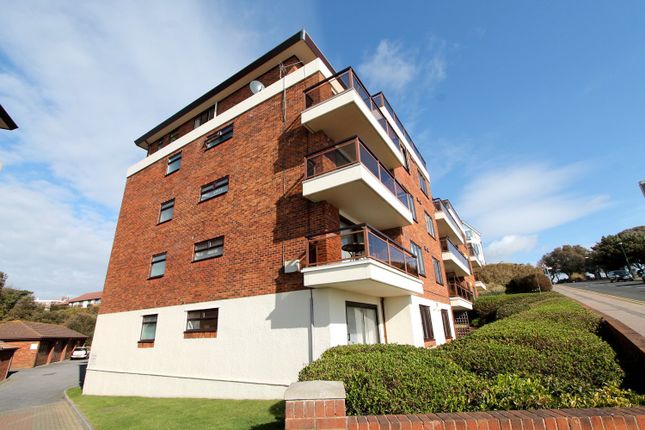 Thumbnail Flat to rent in The Marina, Boscombe, Bournemouth