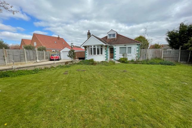 3 bed detached bungalow for sale in Walcott Road, Billinghay, Lincoln LN4