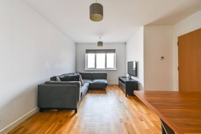 Thumbnail Flat to rent in Upper Tulse Hill, Brixton Hill, London