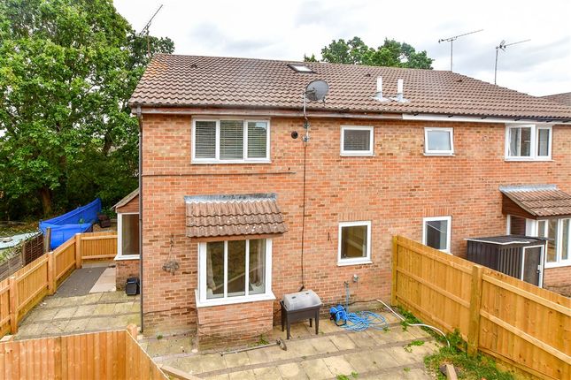 Starina Gardens, Waterlooville photo 2