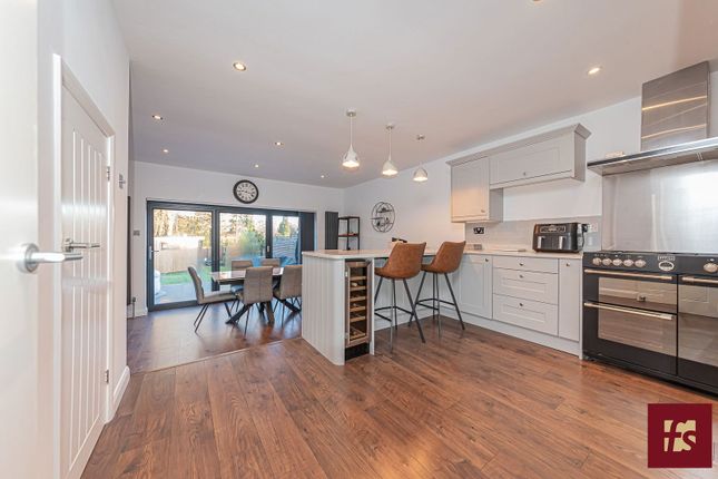 50, Longdown Road, Sandhurst photo 2