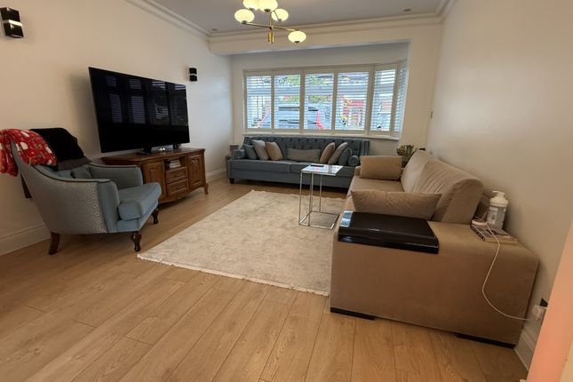 65, Valley Hill, Loughton photo 3