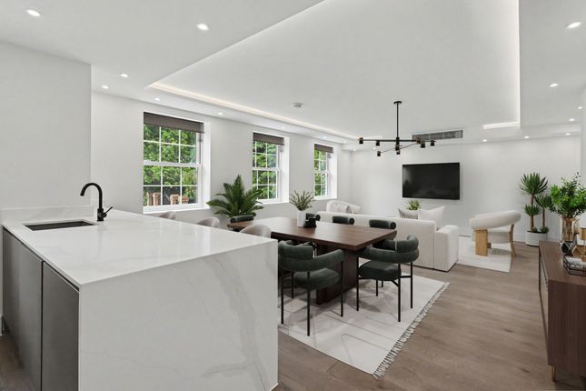 Apt 3 32 Green Lane, Cobham, Cobham photo 4