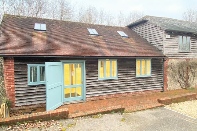 Thumbnail Barn conversion to rent in Waterworks Road, Petersfield