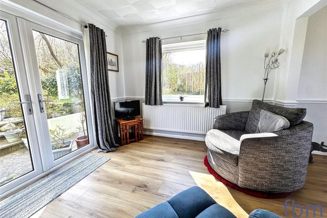 18, Hywel Way, Pembrokeshire photo 3