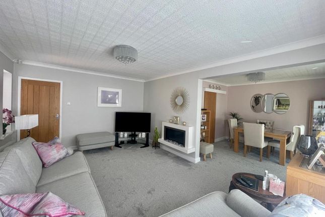 53, Ashcourt Drive, Hornsea photo 4