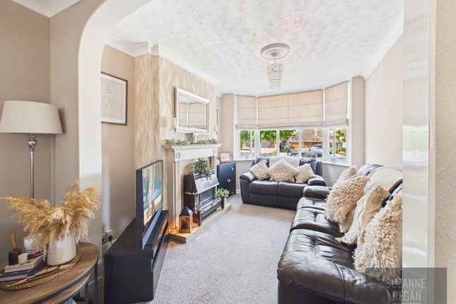 69 Vicarage Lane, Coventry photo 2