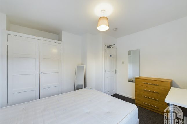 Thumbnail Flat to rent in Templars Field, Coventry