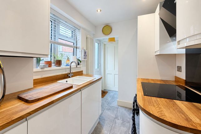 24, Cedars Road, Colchester photo 4