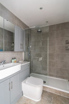 282353 - Flat5_Forestlodge_Highres-12.Jpg