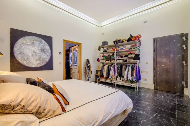 Apartment for sale in C. De La Bola, 28013 Madrid, Spain
