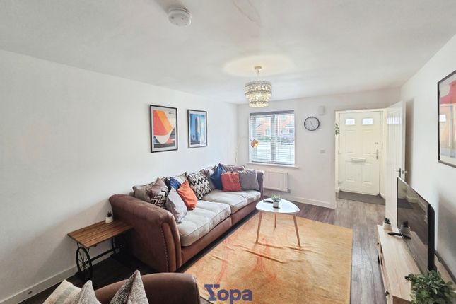 5, Warrington Lane, Coventry photo 4
