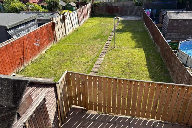 21, Rothbury Avenue, Stockton-On-Tees photo 3