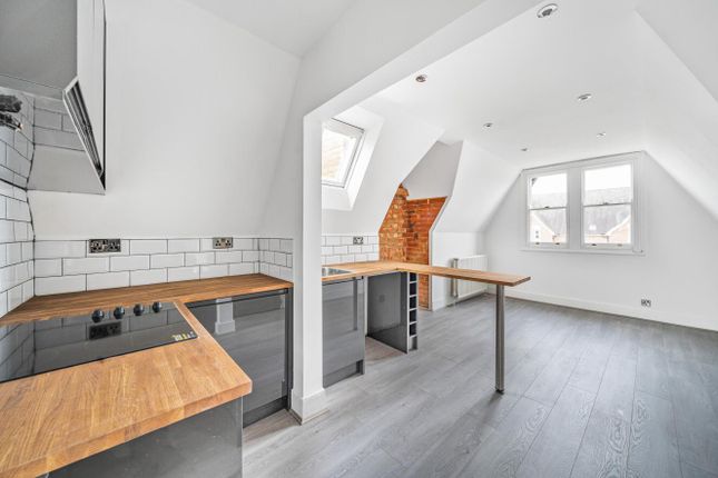 Flat for sale in Rothsay Road, Bedford