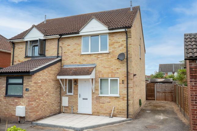 Thumbnail Semi-detached house to rent in Bilsdale Close, Colchester, Essex